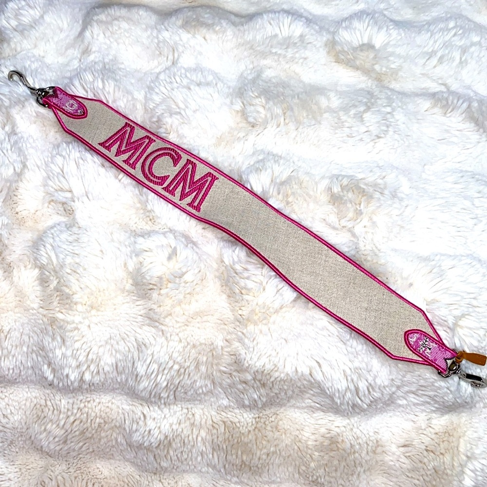 MCM VINTAGE JAQUARD PURSE STRAP - Picture 4 of 6